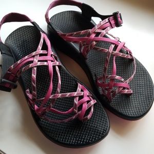 Chacos size 9